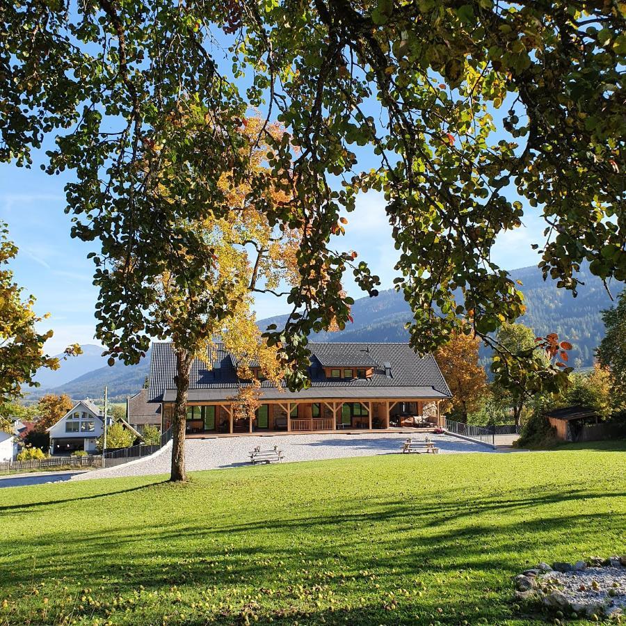 Nest Lodge Weissbriach Exterior foto